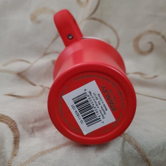 NWT Authentic Valentines Day Release! Stanley Tumbler Limited Edition Target Red - Picture 7 of 9